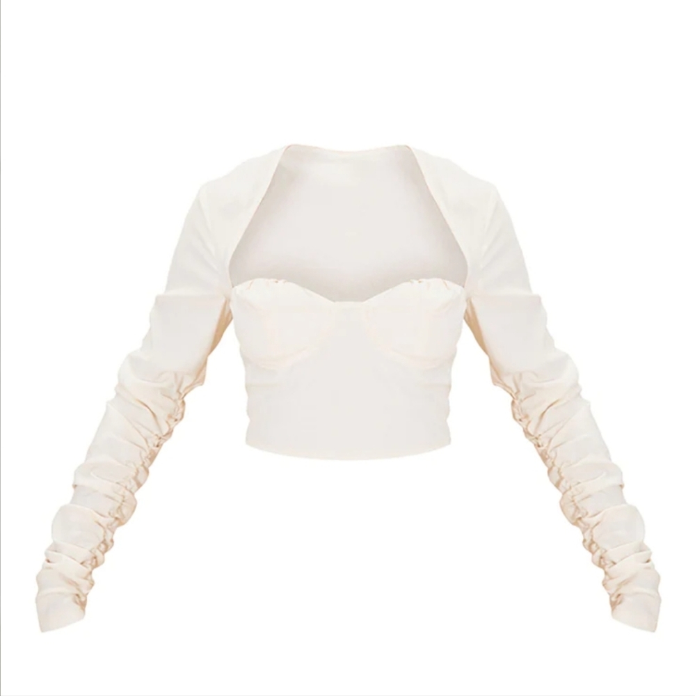 Pretty little thing woven cup crop top - Picture 2 of 7